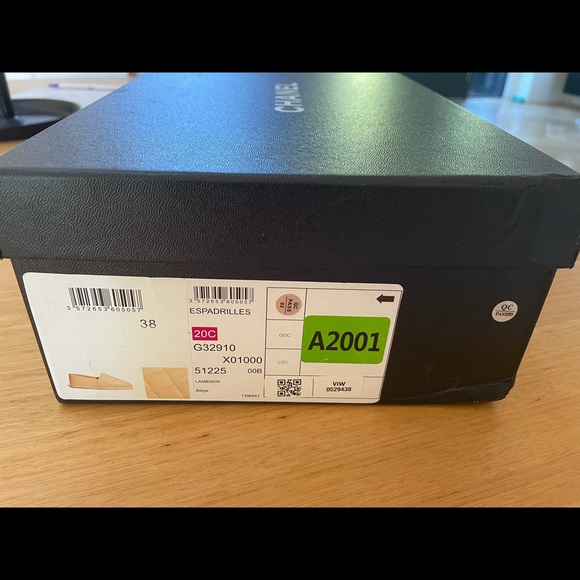 Brand New Authentic Chanel Shoes - Picture 10 of 13